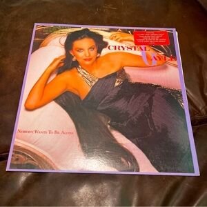 Crystal Gayle - Nobody wants to be Alone -vintage vinyl record from 1985